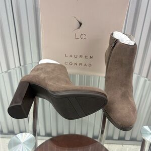 LC Lauren Conrad Women's Brown Suede Heeled Boots